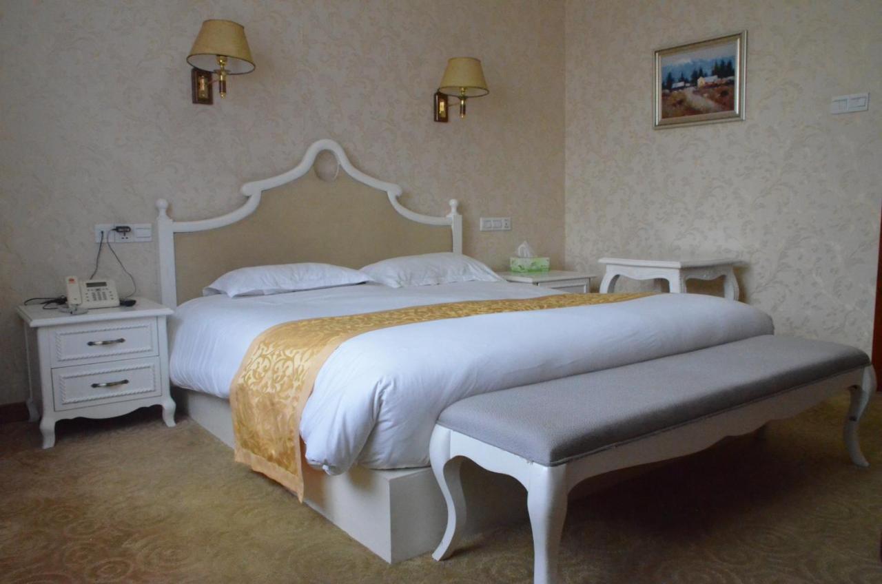Soluxe Club International Hotel Nairobi Eksteriør bilde
