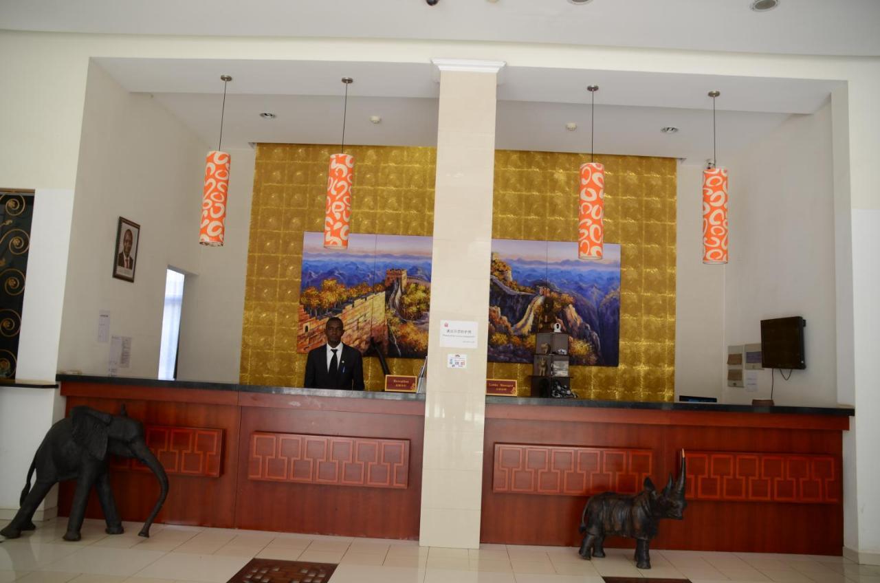 Soluxe Club International Hotel Nairobi Eksteriør bilde